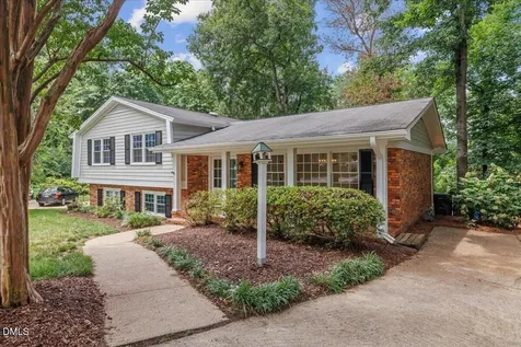 1101 Sudbury Court Raleigh NC 27609