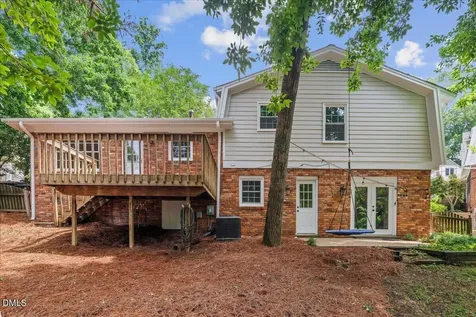 1101 Sudbury Court Raleigh NC 27609