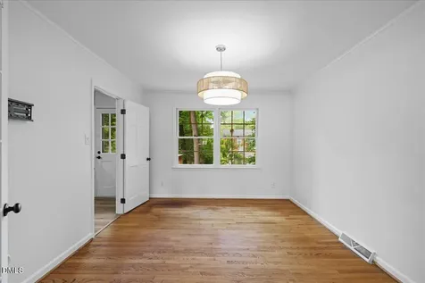 1101 Sudbury Court Raleigh NC 27609