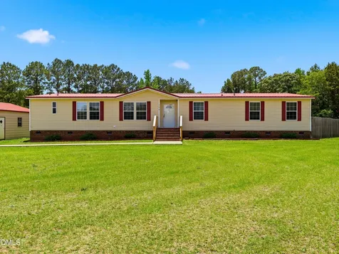 175 & 179 Emerson Lane Smithfield NC 27577
