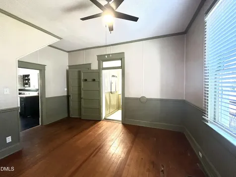 541 Roanoke Avenue Roanoke Rapids NC 27870