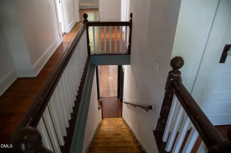 541 Roanoke Avenue Roanoke Rapids NC 27870
