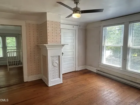 541 Roanoke Avenue Roanoke Rapids NC 27870