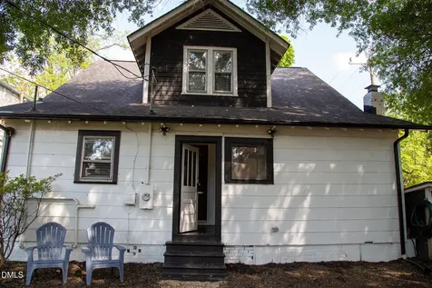 541 Roanoke Avenue Roanoke Rapids NC 27870