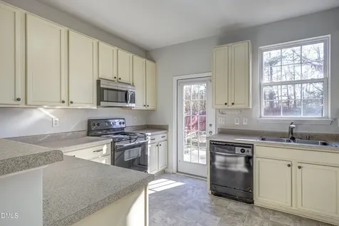 105 Otter Crest Way Holly Springs NC 27540