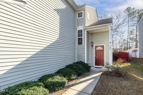 105 Otter Crest Way Holly Springs NC 27540