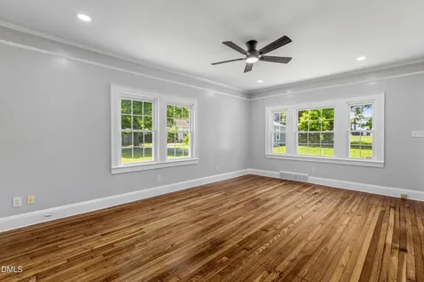 3111 Lucas Street Elon NC 27244