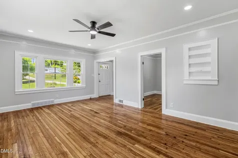 3111 Lucas Street Elon NC 27244