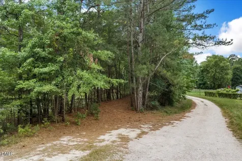 7129 Trappers Court Zebulon NC 27597