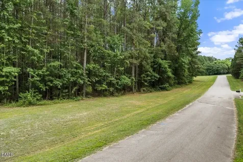 7129 Trappers Court Zebulon NC 27597