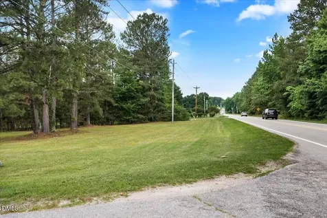 7129 Trappers Court Zebulon NC 27597