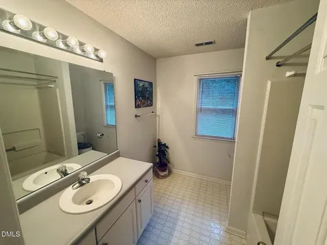 129 Pebble Drive Clayton NC 27520
