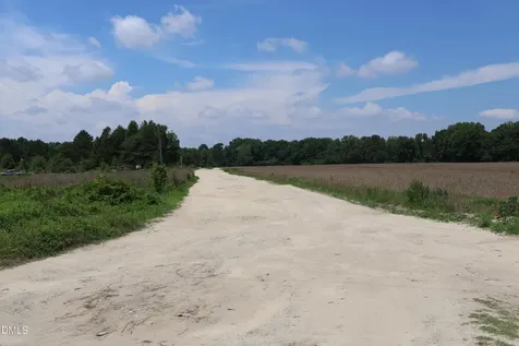 123 Eagles Landing Lane Clinton NC 28328