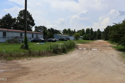 123 Eagles Landing Lane Clinton NC 28328