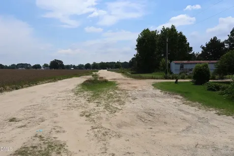 123 Eagles Landing Lane Clinton NC 28328