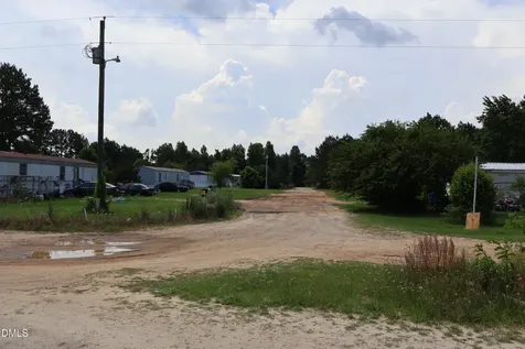 123 Eagles Landing Lane Clinton NC 28328