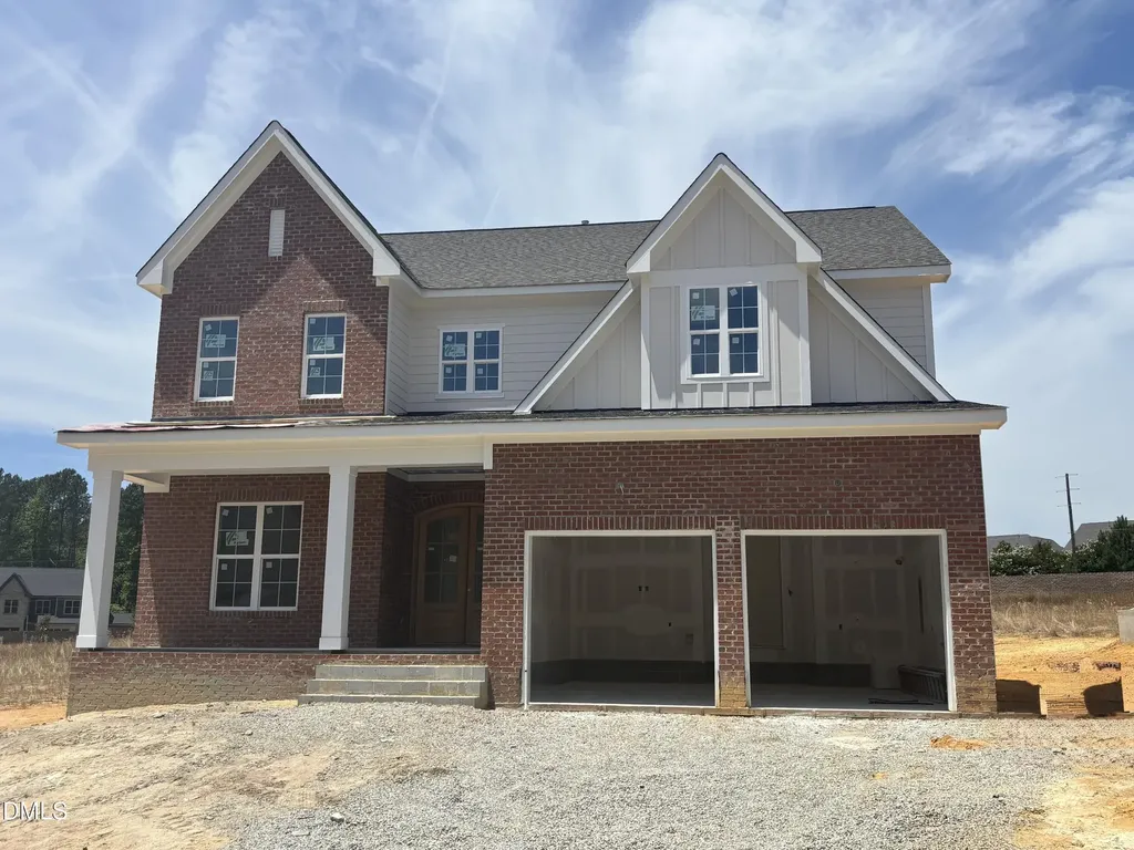 2313 Hilltop Bluffs Court Fuquay Varina NC 27526