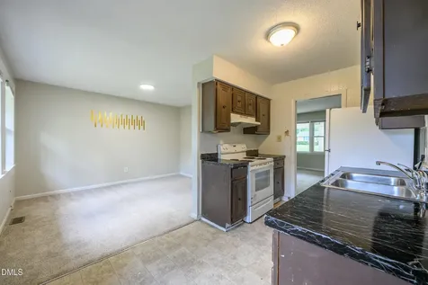 109 Burnham Court Garner NC 27529