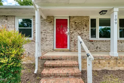 109 Burnham Court Garner NC 27529