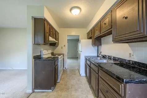 109 Burnham Court Garner NC 27529