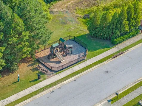 7817 Elmshire Way Raleigh NC 27616