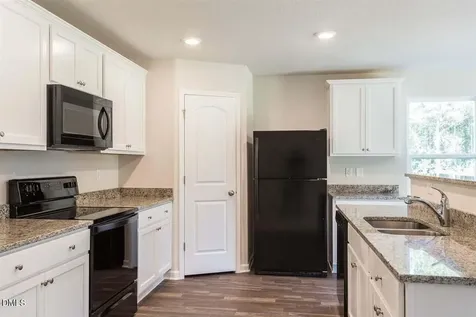 108 Brisk Drive Zebulon NC 27597