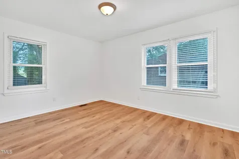 1804 Charles Street Raleigh NC 27610