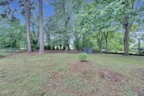 1804 Charles Street Raleigh NC 27610