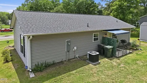 200 Alan Charles Way Aberdeen NC 28315