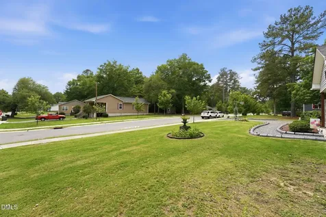 200 Alan Charles Way Aberdeen NC 28315