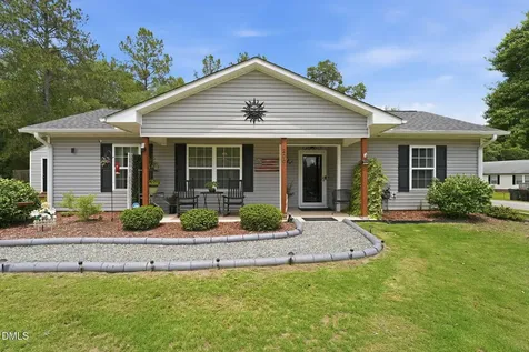 200 Alan Charles Way Aberdeen NC 28315