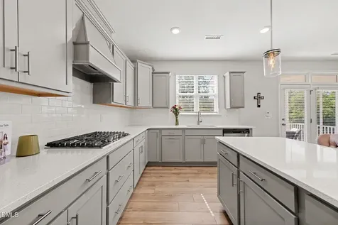 447 Forestview Crest Way Fuquay Varina NC 27526