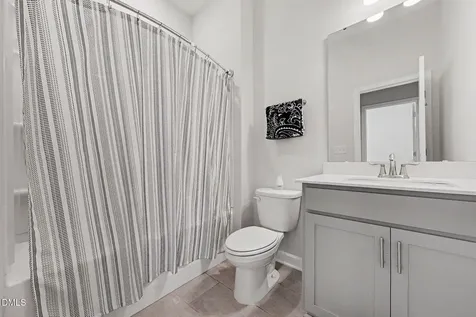 447 Forestview Crest Way Fuquay Varina NC 27526