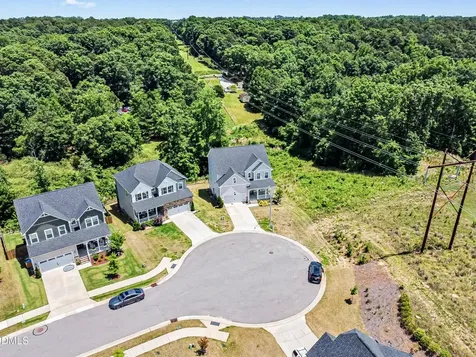 447 Forestview Crest Way Fuquay Varina NC 27526