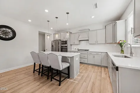 447 Forestview Crest Way Fuquay Varina NC 27526