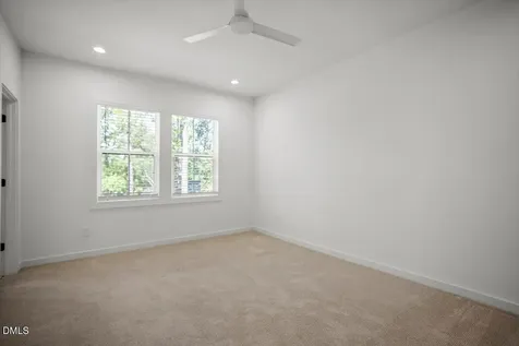 6419 Tanner Oak Lane Raleigh NC 27613
