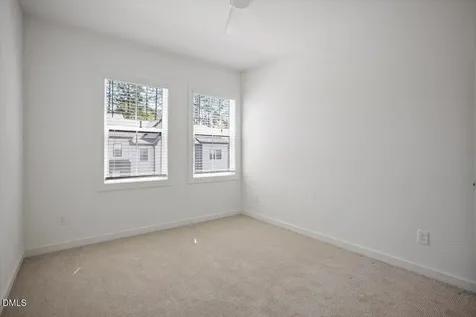 6419 Tanner Oak Lane Raleigh NC 27613