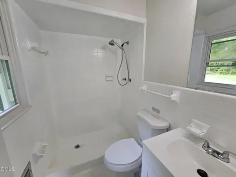 5923 Woodcrest Drive Raleigh NC 27603