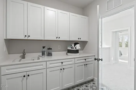 8120 Andrea Lane Raleigh NC 27613
