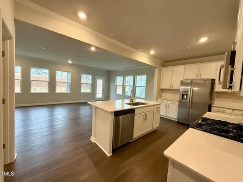 508 Hanover Shore Lane Raleigh NC 27610