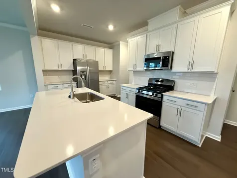 508 Hanover Shore Lane Raleigh NC 27610