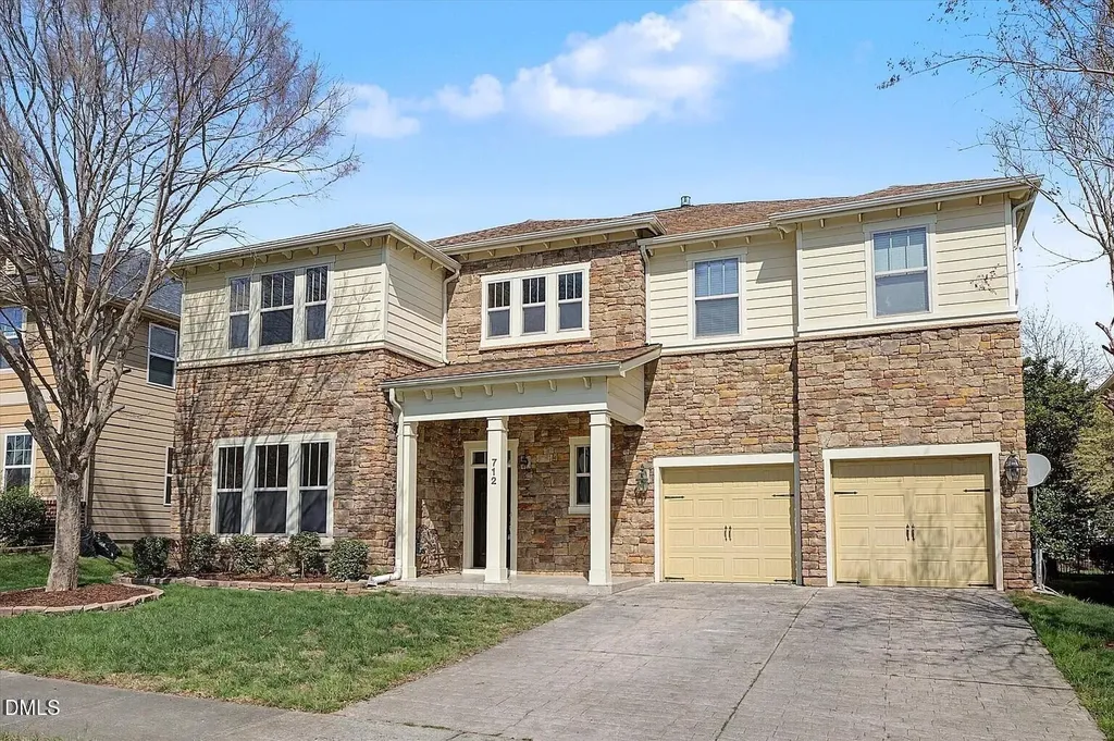 712 Pierside Drive Cary NC 27519