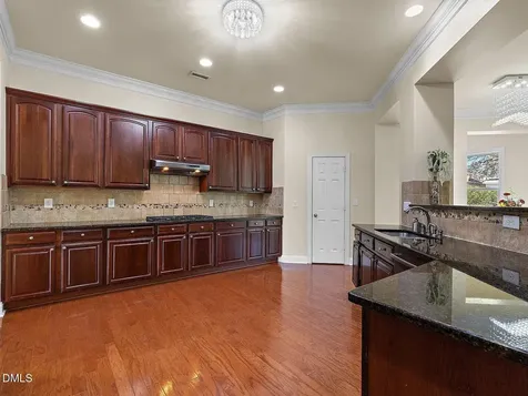 712 Pierside Drive Cary NC 27519