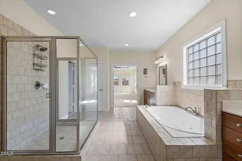 712 Pierside Drive Cary NC 27519