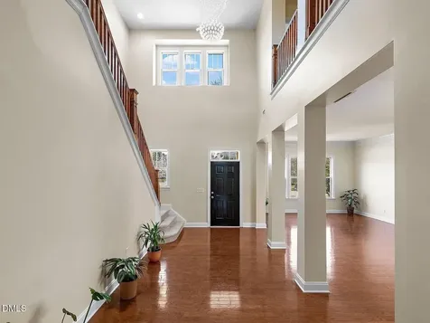712 Pierside Drive Cary NC 27519