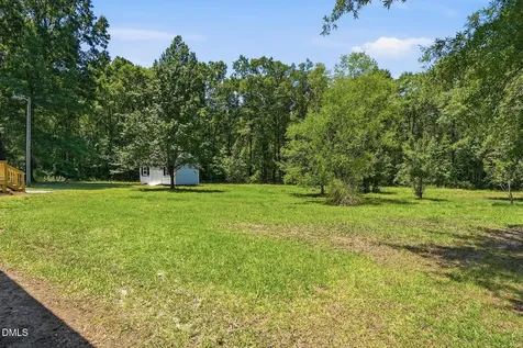 5114 Titan Roberts Road Erwin NC 28339