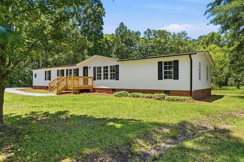 5114 Titan Roberts Road Erwin NC 28339