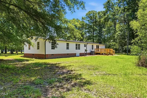 5114 Titan Roberts Road Erwin NC 28339