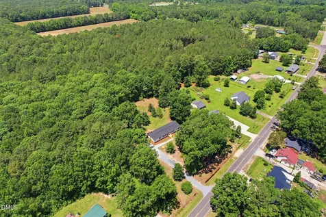 5114 Titan Roberts Road Erwin NC 28339