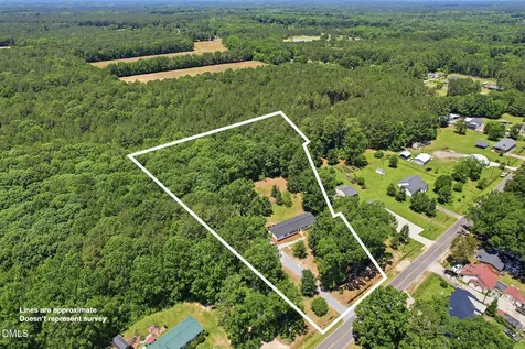 5114 Titan Roberts Road Erwin NC 28339
